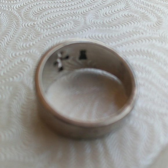 James Avery Sterling Silver Cross CutOut Ring - Picture 6 of 8